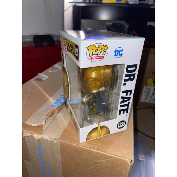 Funko Pop! DC Marvel: Dr  Fate - Picture 4 of 6